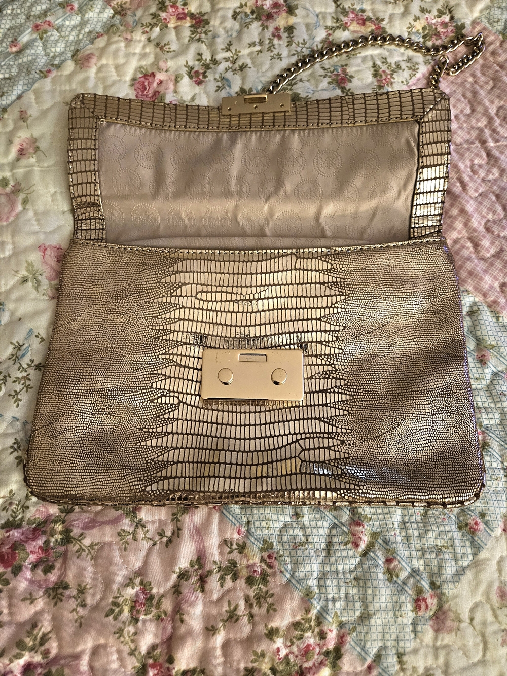 Michael Kors Metallic Gold Lizard-Embossed Chain Shoulder Bag - Picture 5 of 9